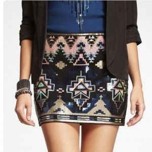 Express mini skirt
